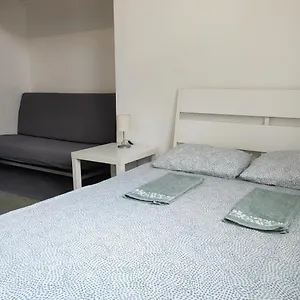 Sleepover Center Guestrooms Affittacamere Budapest